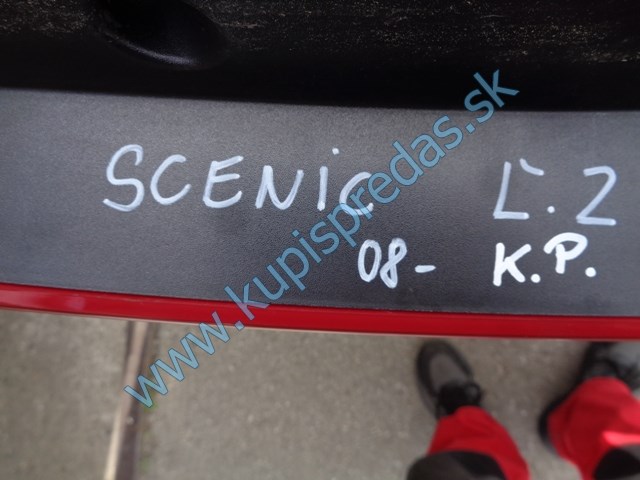 ľavé zadné svetlo na renault scéni III